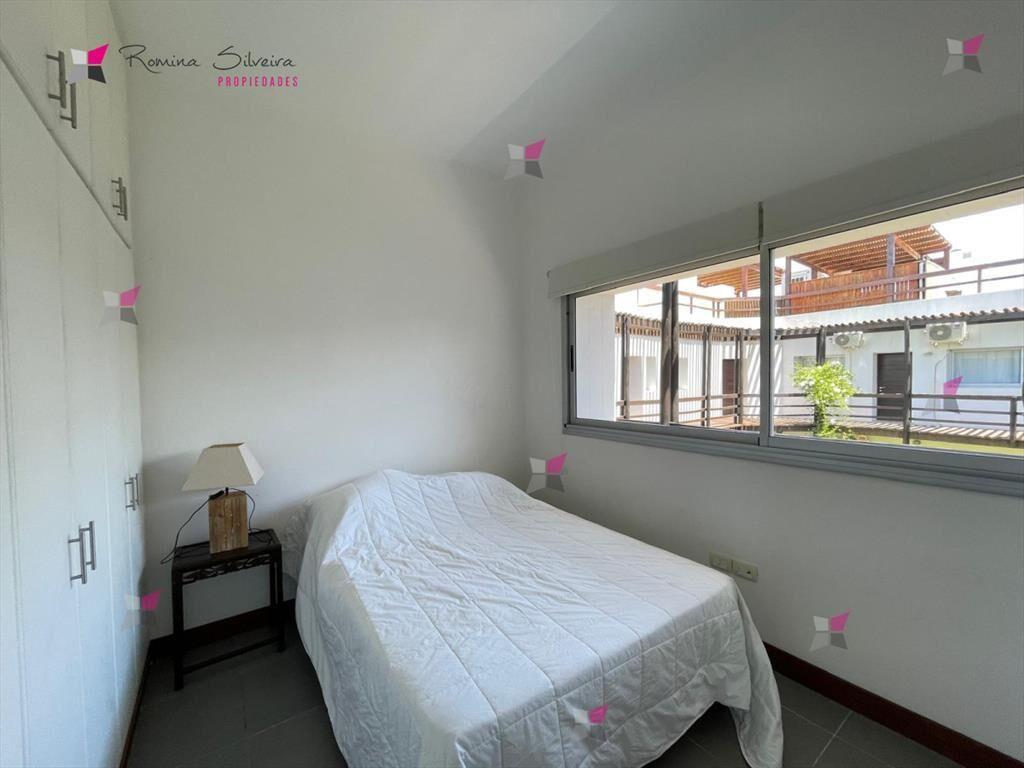 Apartamento en Manantiales, Manantiales