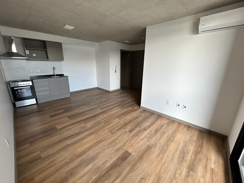 Nuevo, 1 dormitorio prox a Mdeo Shopping, gym, barbacoa, c