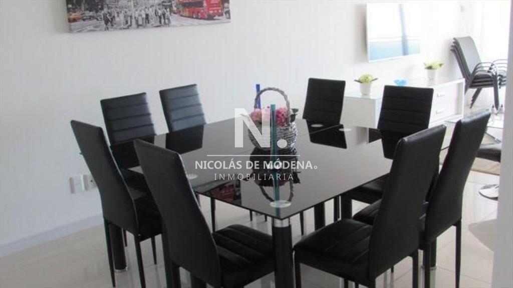 Venta de departamento de 3 dormitorios en Punta