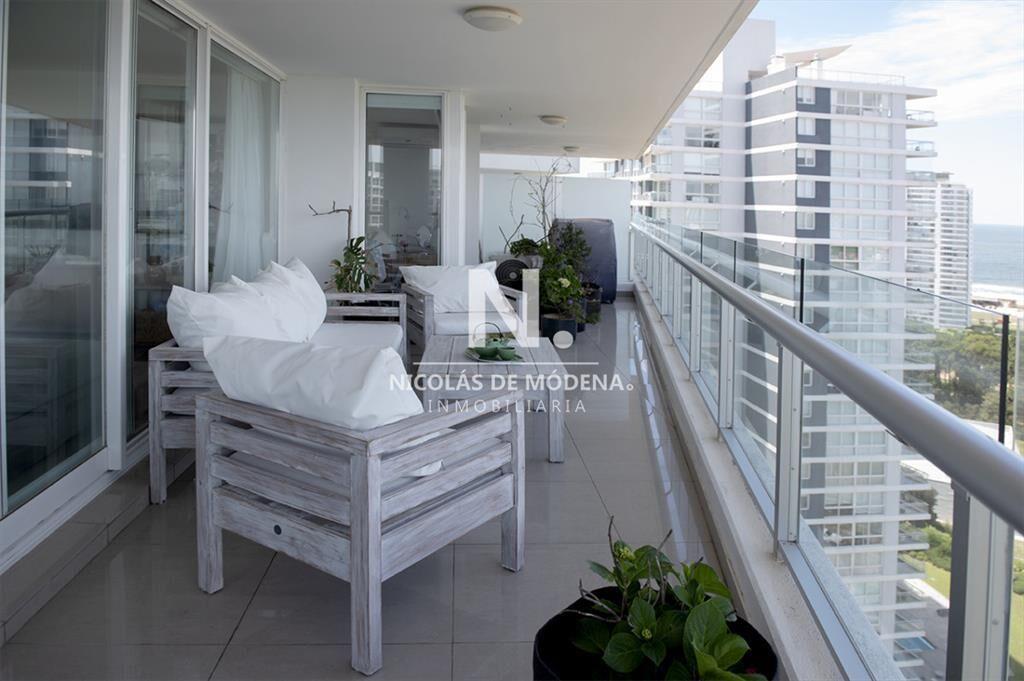 Hermoso Departamento en venta de 3 dormitorios,