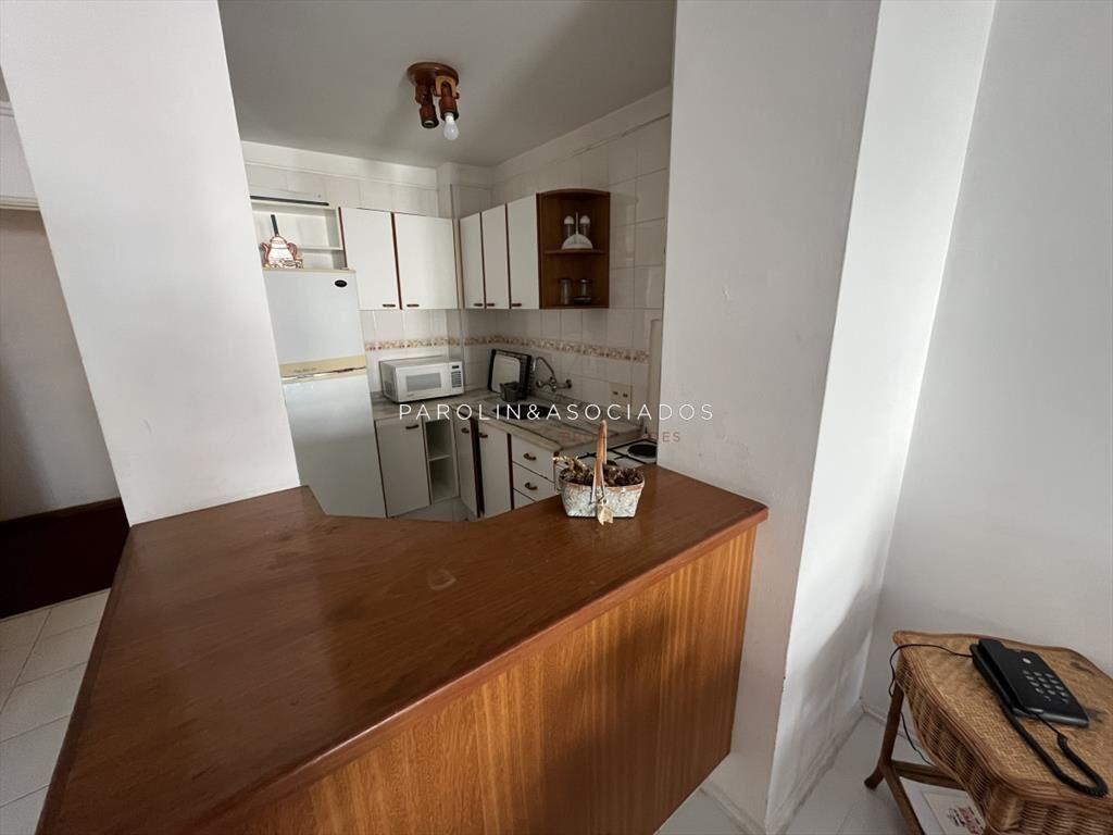 Apartamento de 1 dormitorio en venta. Brava, del