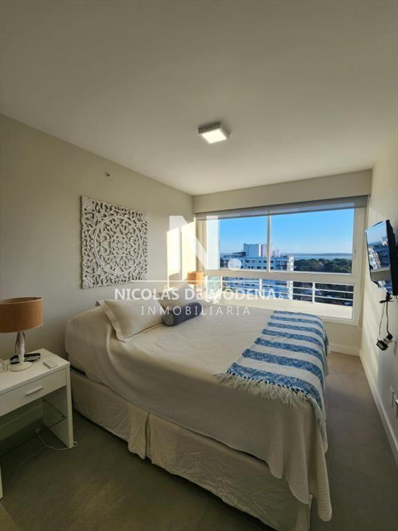 Departamento de 2 dormitorios en venta en Torre ,