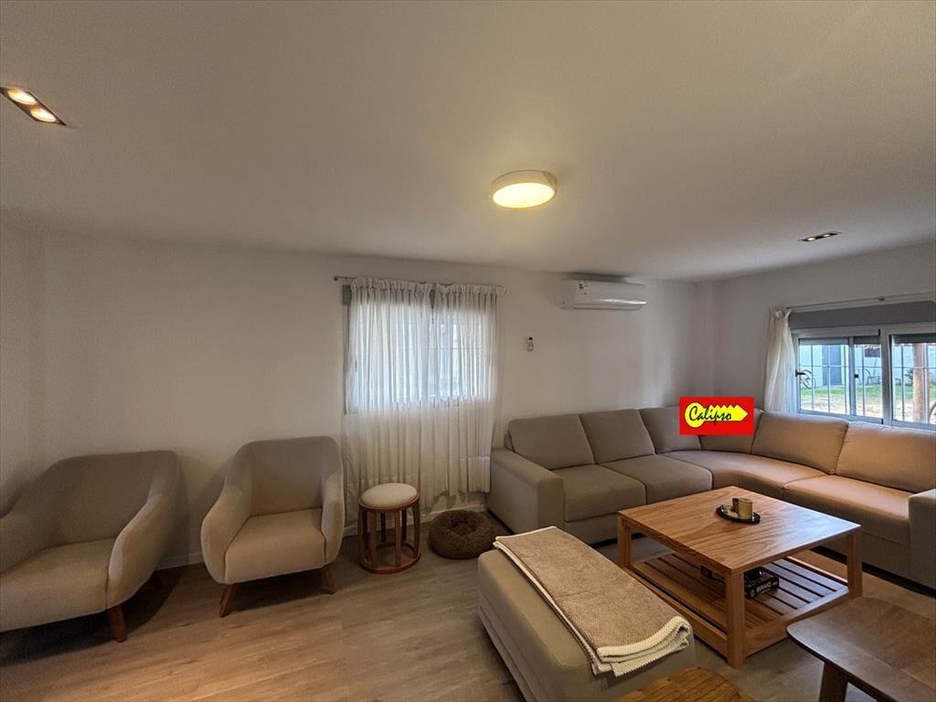Venta de Casa Frente al mar en Atlántida - 4 dormitorios