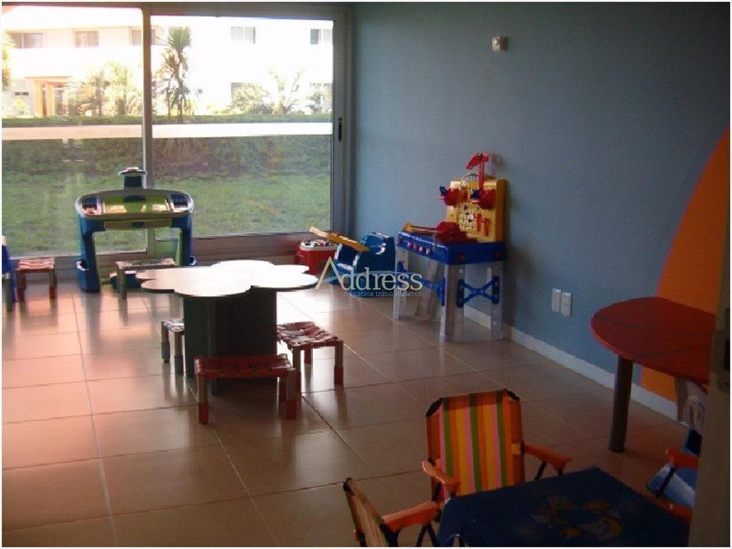 Apartamento en Brava, 2 dormitorios *