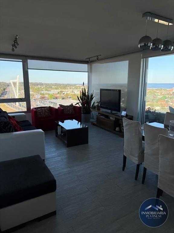 Apartamento en venta c/ cochera en Parque Miramar