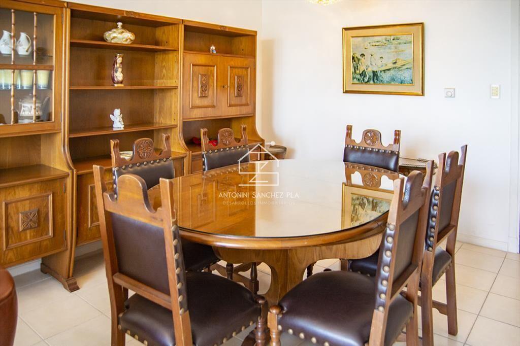 Vende apto de 2 dormitorios con vista al mar en Punta del e