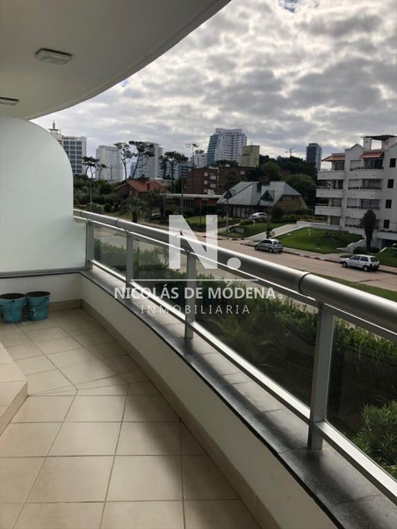Se vende apartamento en Brava, Punta del Este de