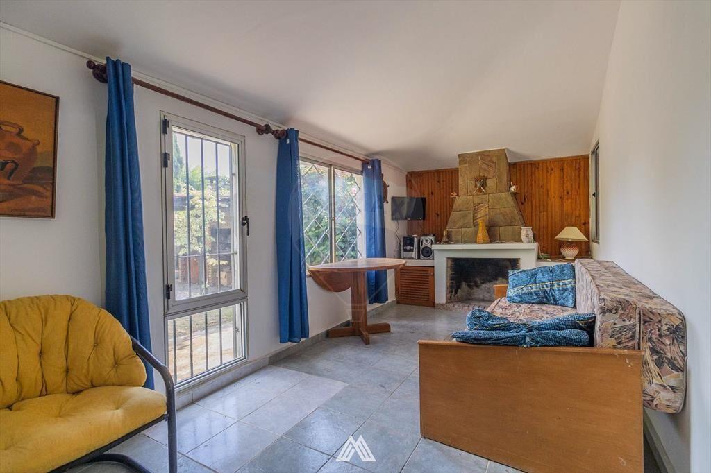 Venta casa dos dormitorios y garaje en San Luis
