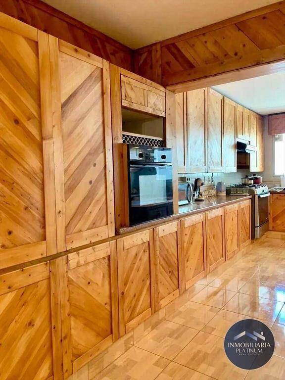 Apartamento en venta c/ cochera en Punta Carretas