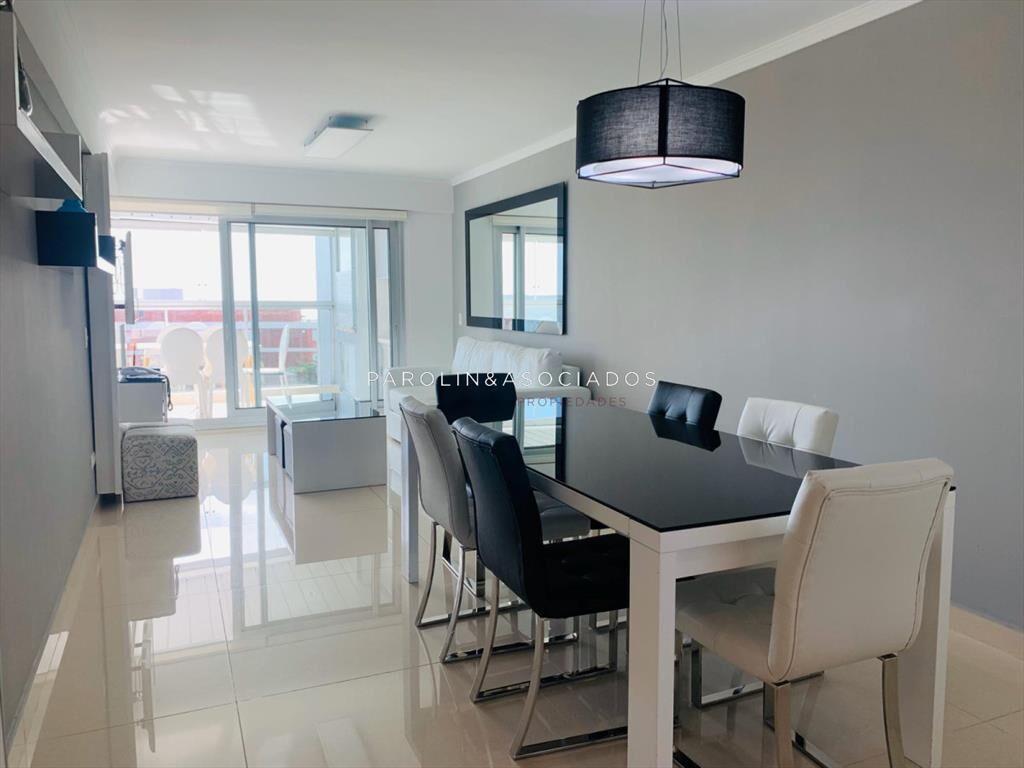 Apartamento en venta de 2 dormitorios en Miami