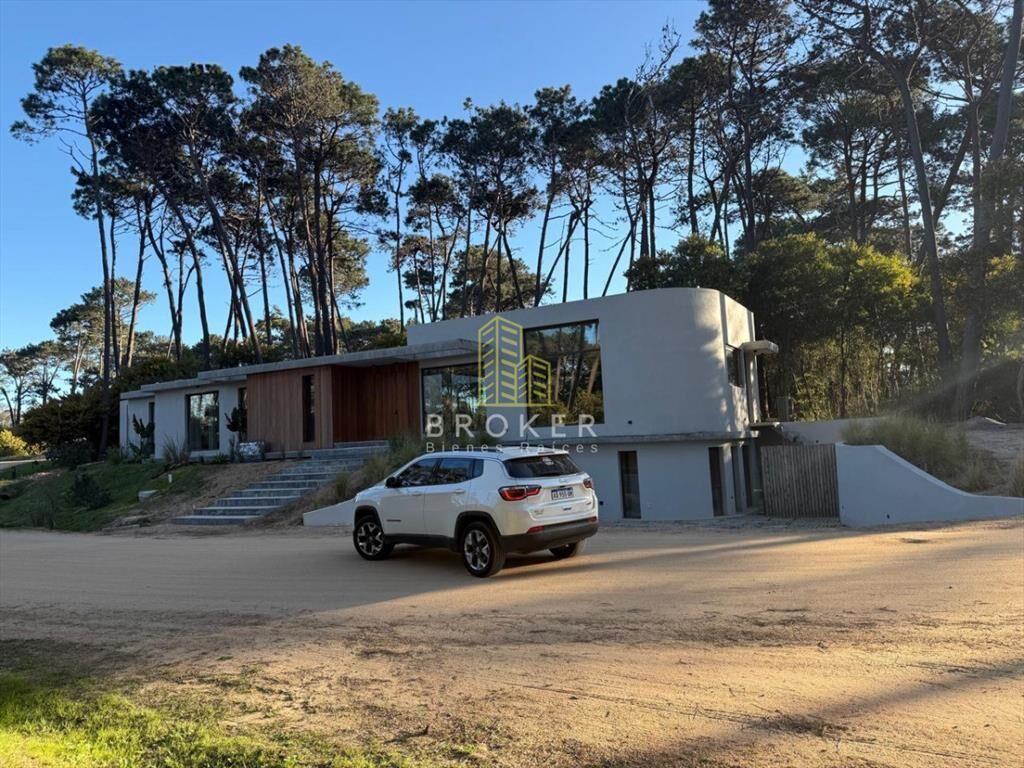 venta casa barrio privado reserva Montoya la
