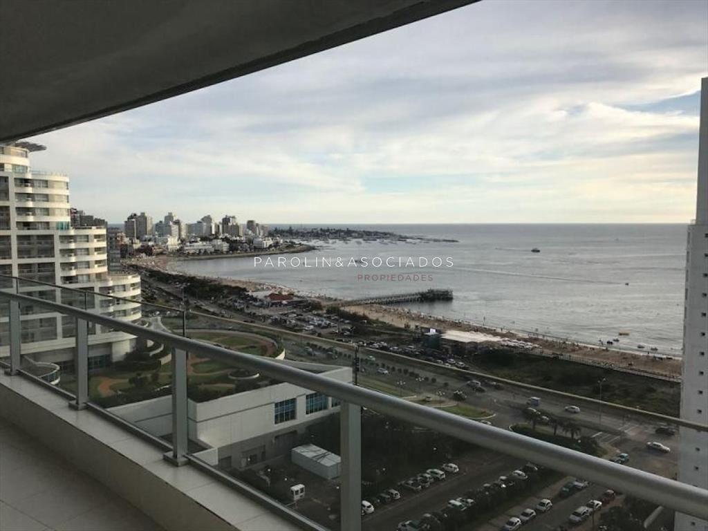 Apartamento en venta de 2 dormitorios en Season