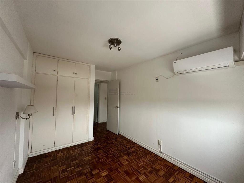 Se alquila Apartamento de dos dormitorios sobre la rambla d