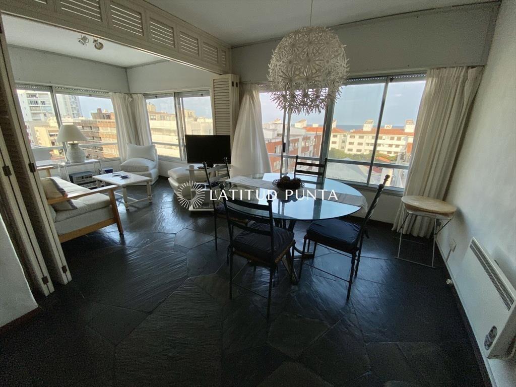 Apartamento en Península, 2 dormitorios, piscina