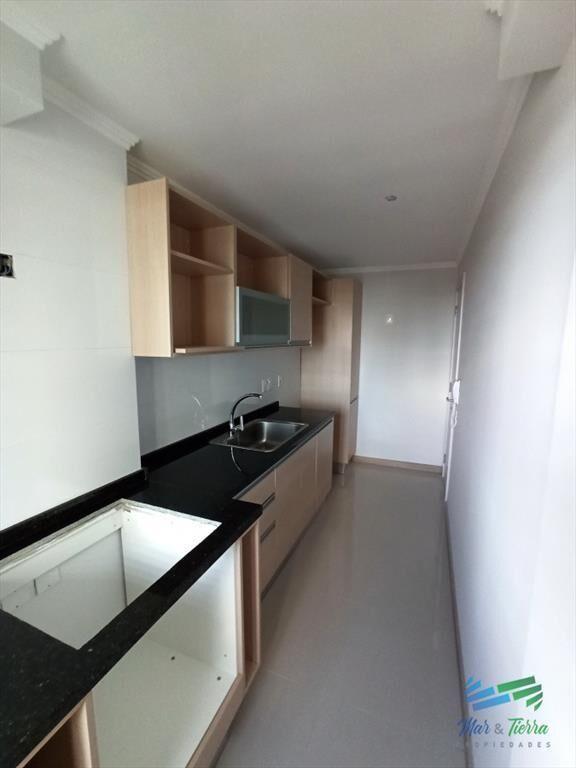 En venta apartamento de dos dormitorios a en del