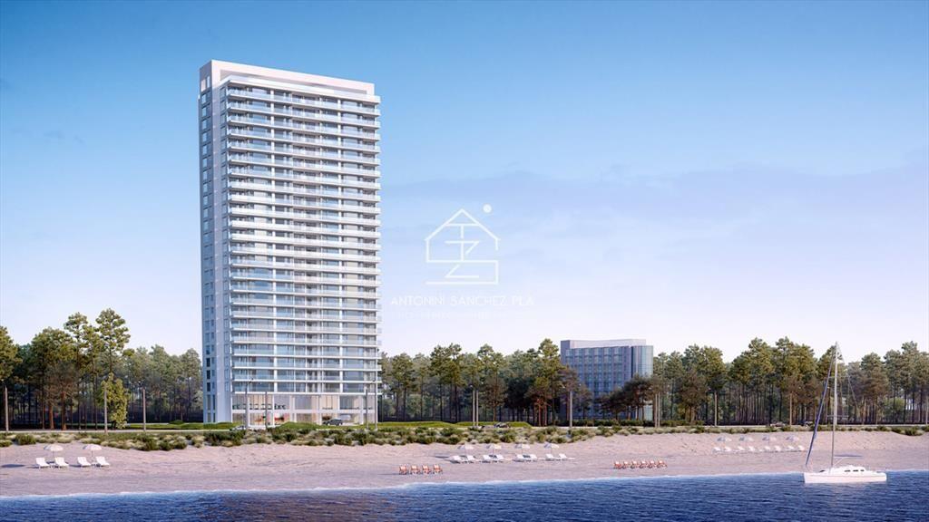 Vende apartamento de 3 dormitorios con vista al mar en Brav