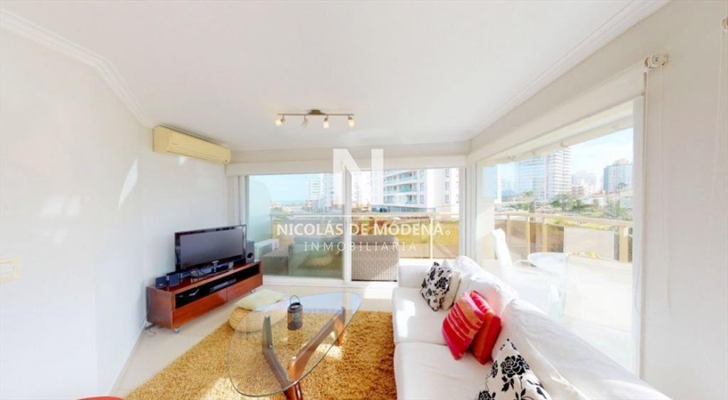 Apartamento de 3 dormitorios En Brava - Punta del