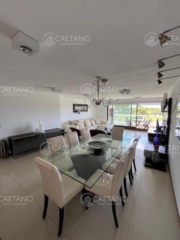 Alquiler temporal apartamento 3 suite más Playa