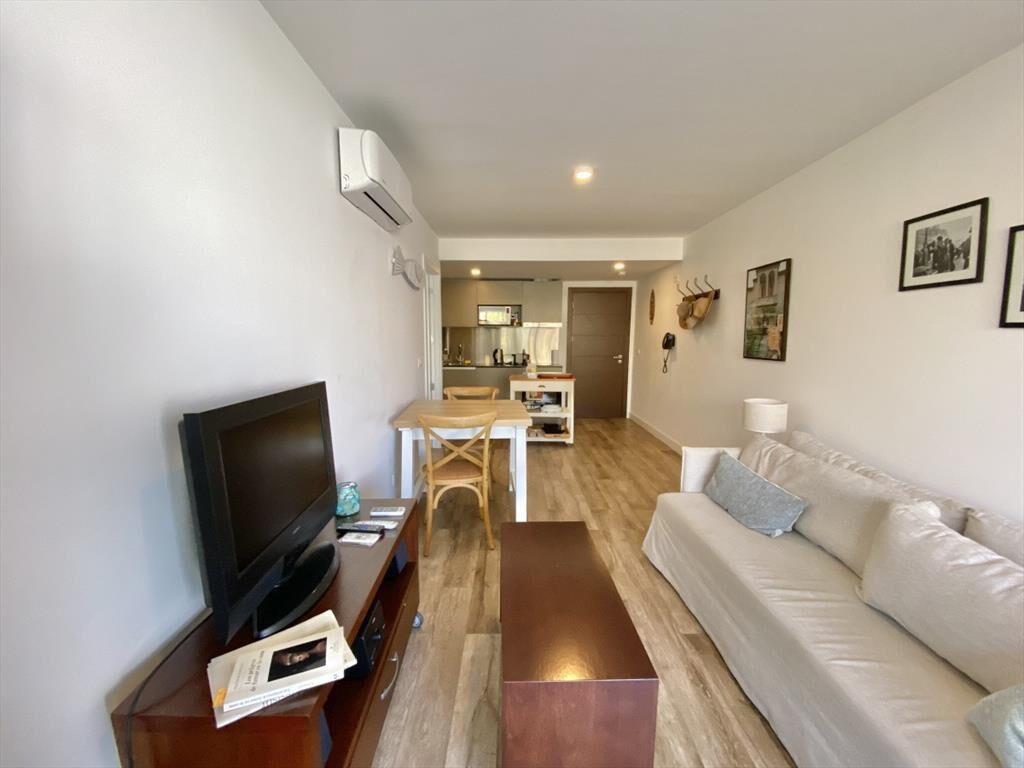 VENTA DE APARTAMENTO DE 1 DORMITORIO 1 BAÑO EN EDIFICIO LA
