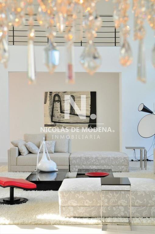 Venta de casa Minimalista en Parque del Golf, del