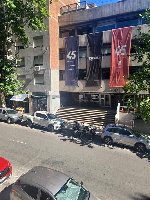Apartamento en Centro (Montevideo)