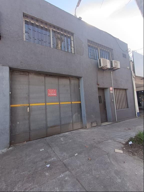 ALQUILER Locales 800m2 en Jacinto Vera