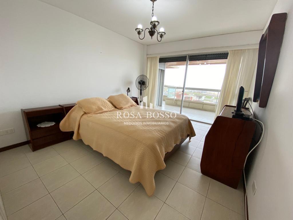 Apartamento Venta 3 dormitorios Mansa Punta del