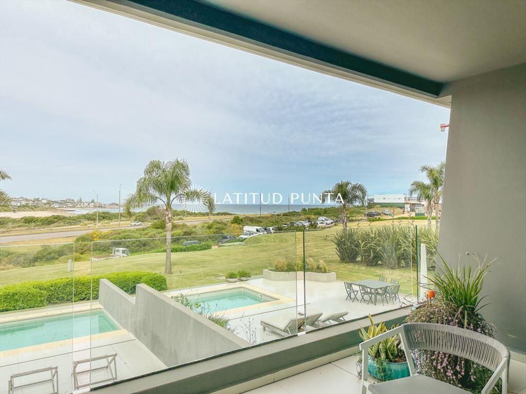 Apartamento en Tiburón Terrazas Barra, 3 suites más depen