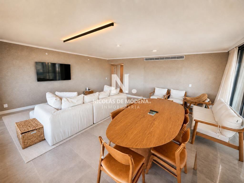 Departamento exclusivo en venta, primera linea de