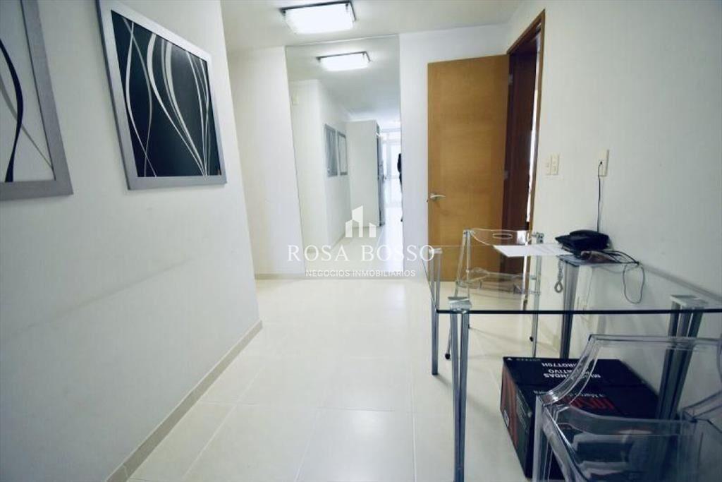 Apartamento en alquiler Playa Mansa 3 dormitorios SEASONS