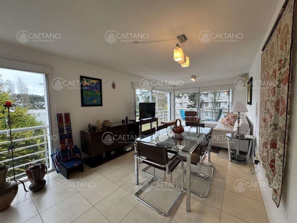 Venta apartamento 3 dormitorios. Playa mansa, del