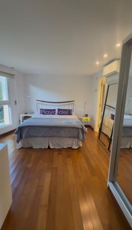 Apartamento de 3 dormitorios en venta en Punta ,