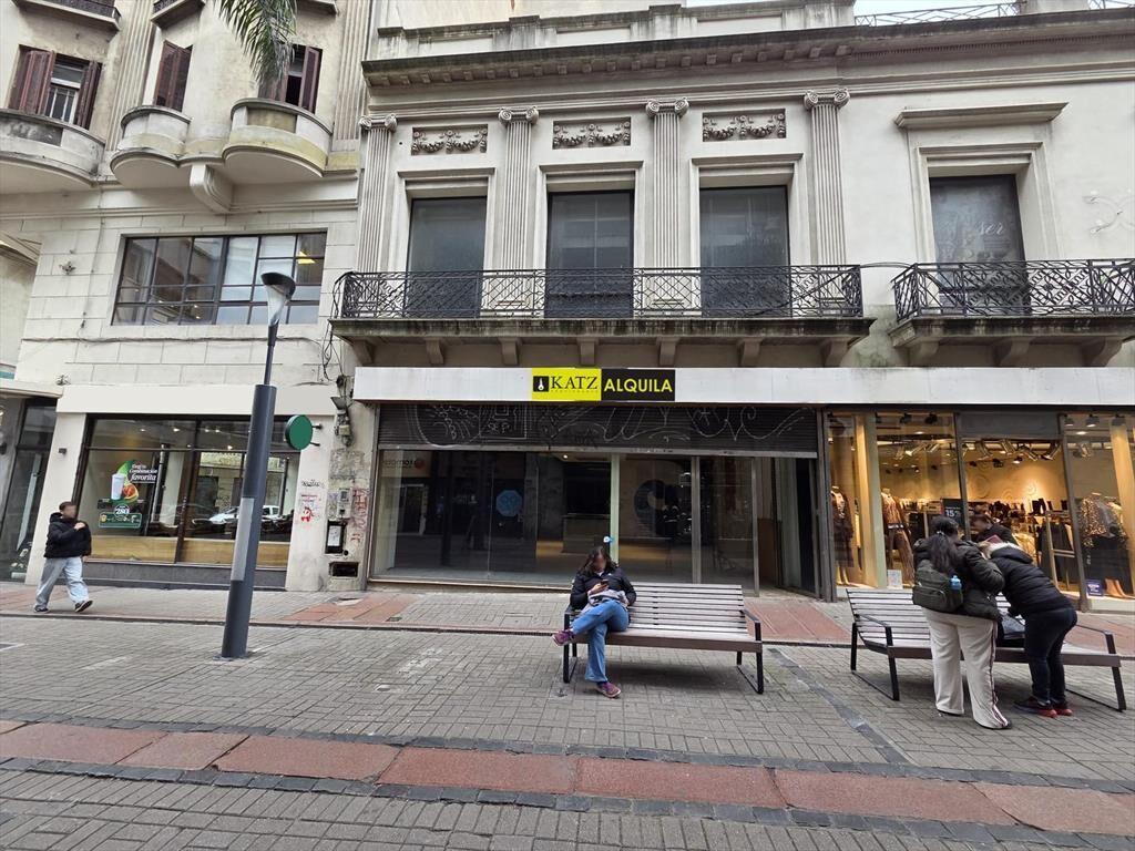 Sarandi y Bartolome Mitre, 8 mts de frente, 150 m2, excelen