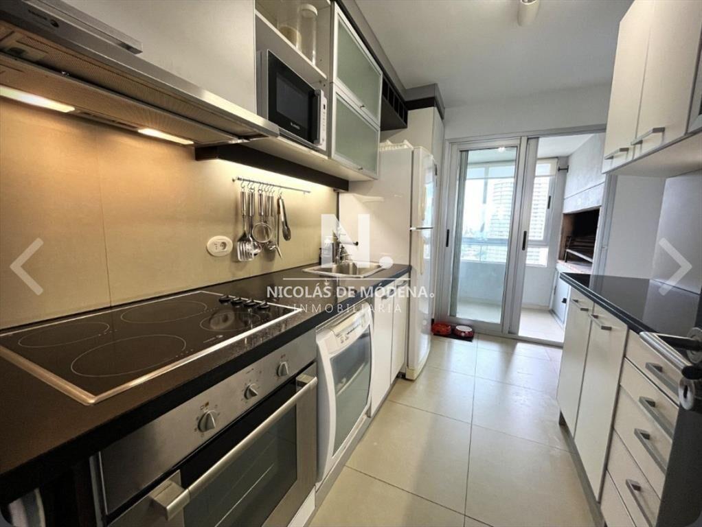 Apartamento en venta de 2 dormitorios con vista