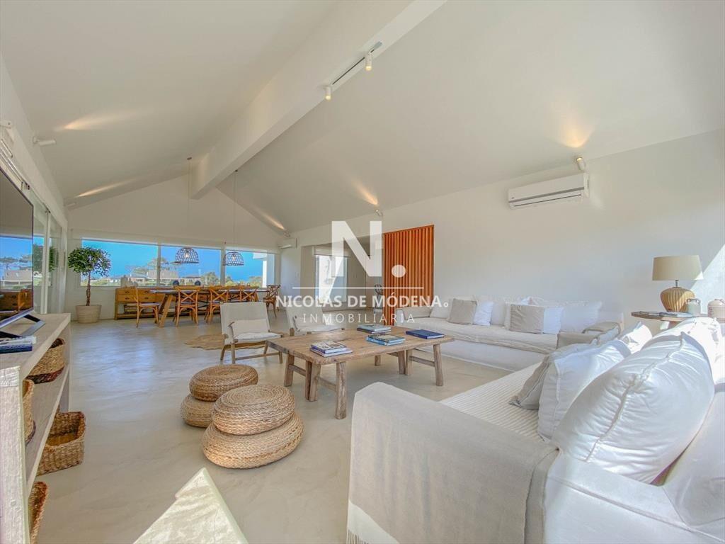 Hermosa casa en barrio cerrado en Jose Ignacio