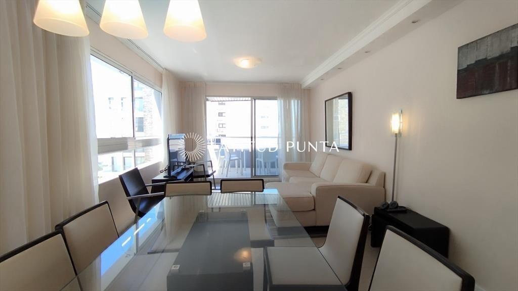 Apartamento 3 dormitorios. Península