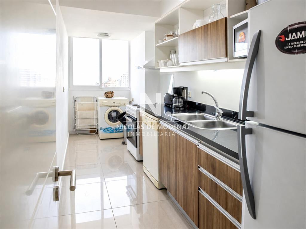 Vende apartamento de 1 dormitorio en Punta del Este