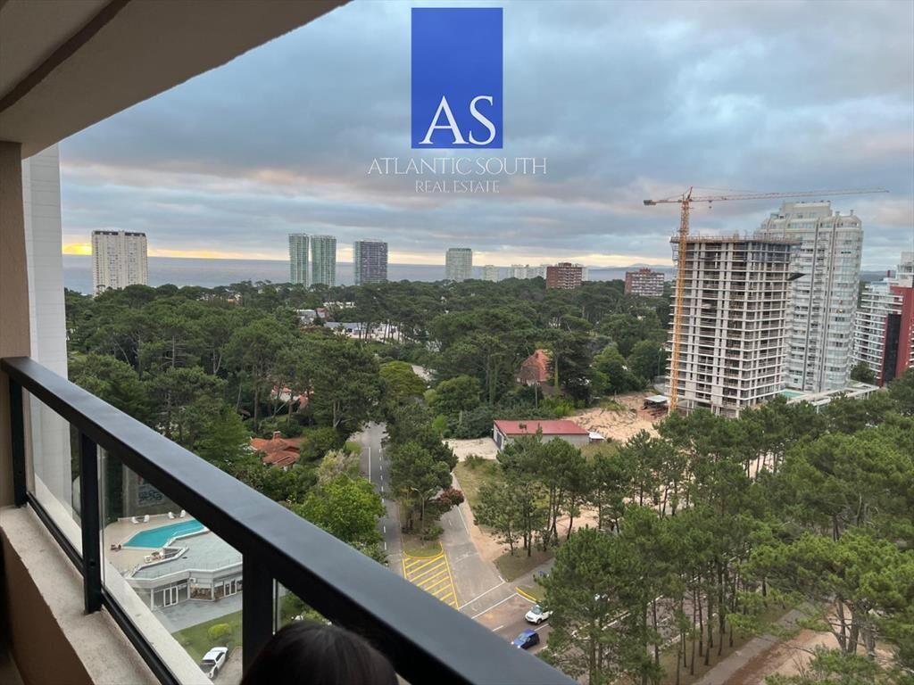 Apartamento a estrenar en Sea Garden Punta del