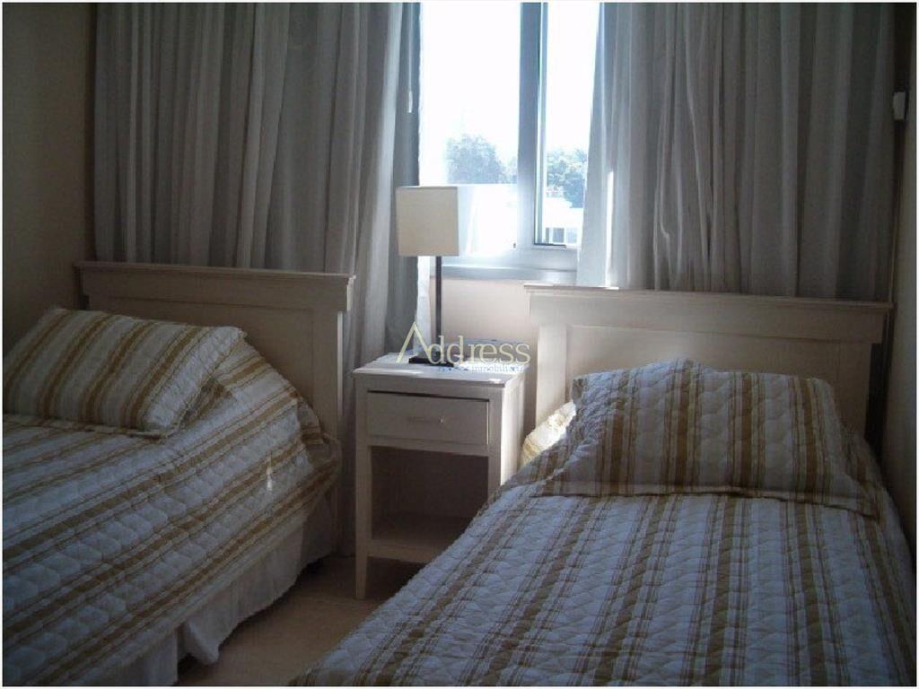 Apartamento en Brava, 2 dormitorios *