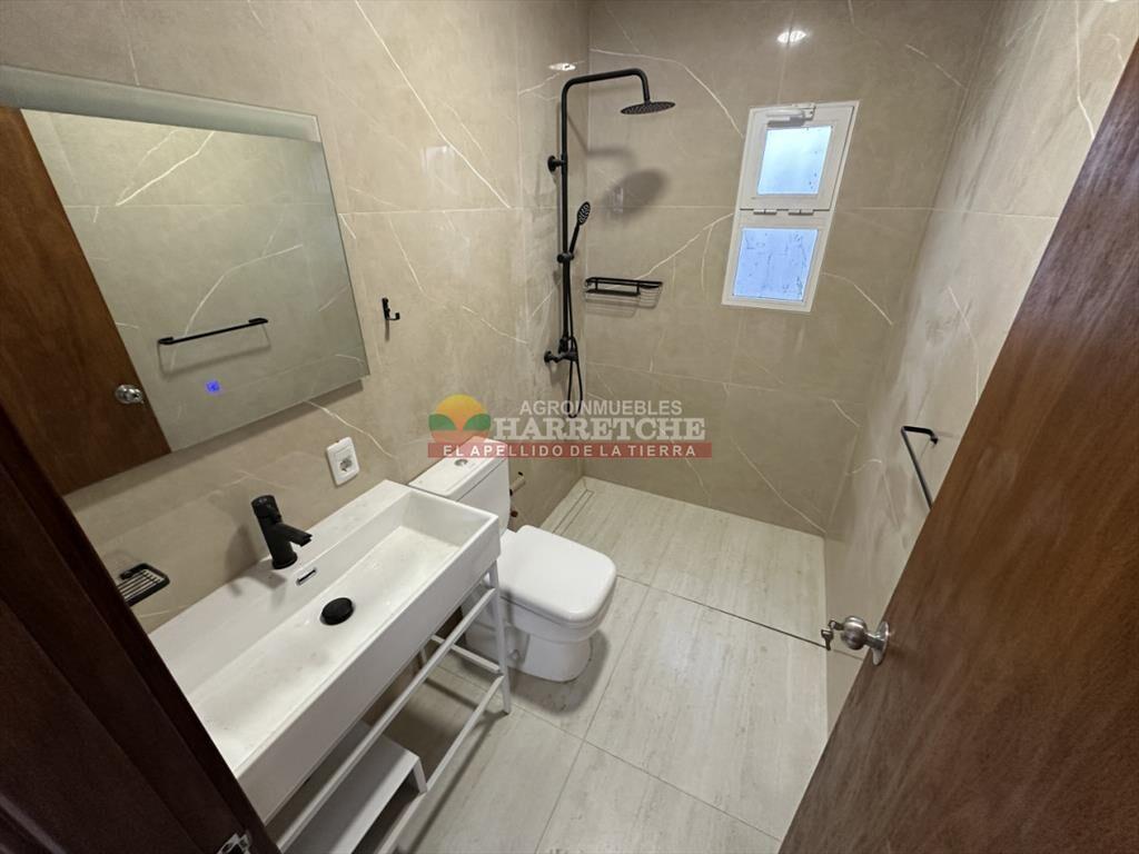 Alquiler en Canelones, 2 dorm, cocina comedor a