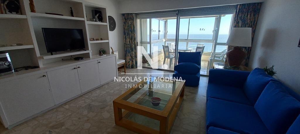 Apartamento en venta de 3 dormitorios en Punta ,