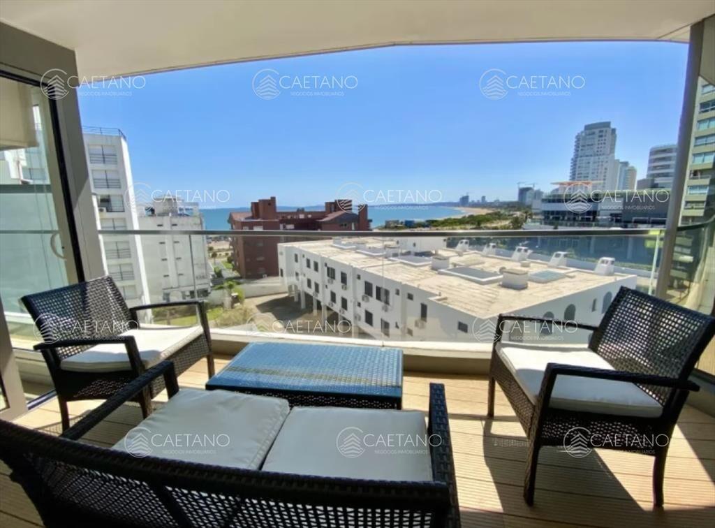 Apartamento en venta de 3 dormitorios en Punta