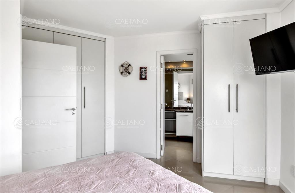 En venta departamento de 3 dormitorios en Punta del Este