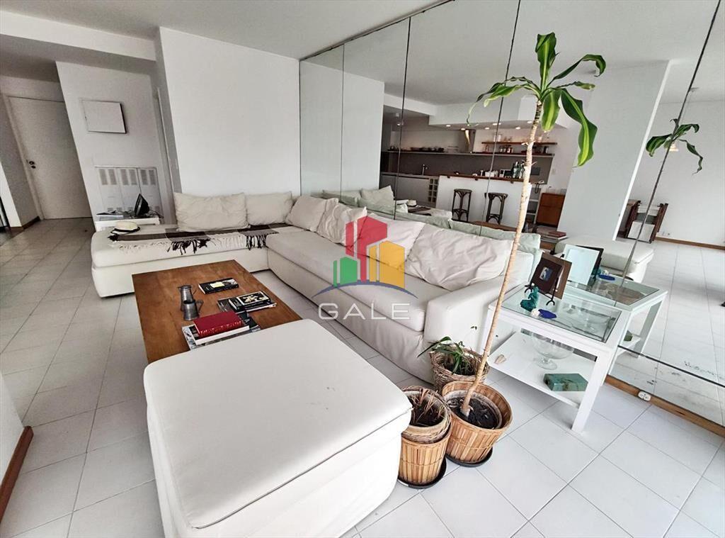 NUEVO PRECIO! Piso alto en Península con vistas!