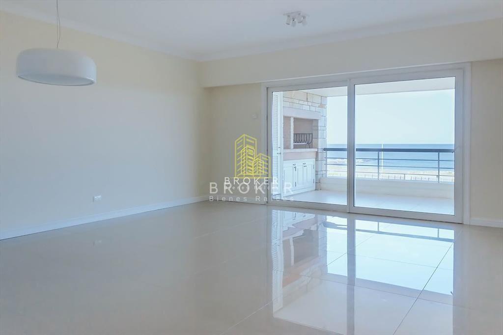 Venta Apartamento Punta Del Este Playa Mansa, 2