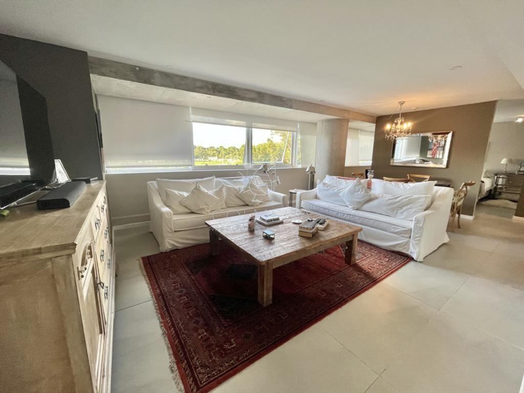 ESPECTACULAR MONOAMBIENTE - 58m2