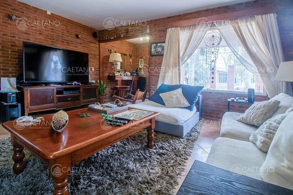 Venta Casa - 4 Dormitorios + Pileta y Parrillero
