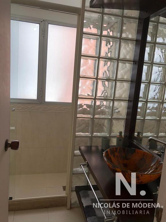 apartamento en primera linea de playa mansa cuenta  con par