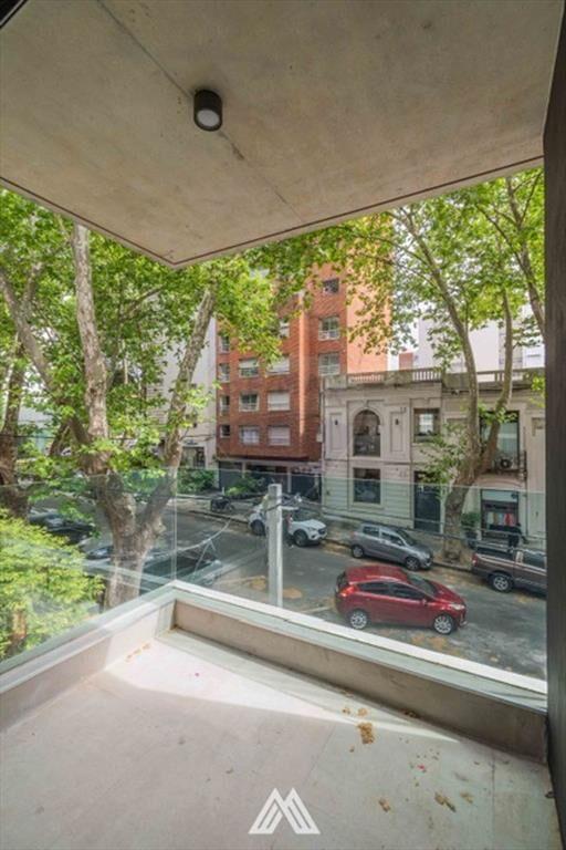 ALQUILER MONOAMBIENTE GRANDE FRENTE BALCON POCITOS