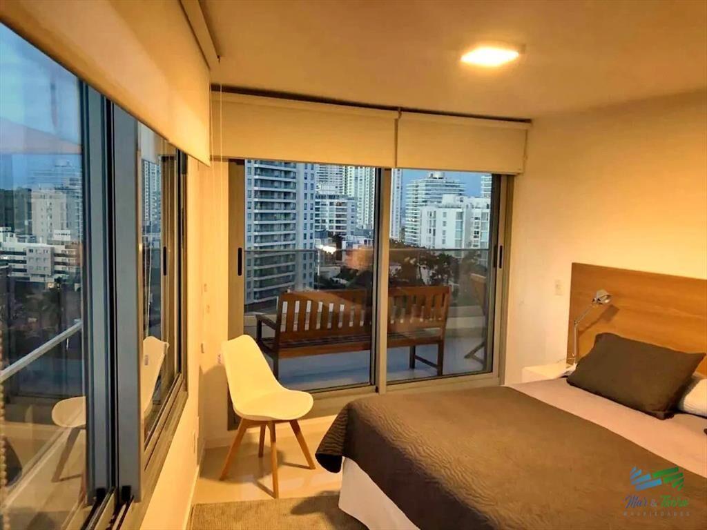 Vendo apartamento 3 dormitorios con servicios y